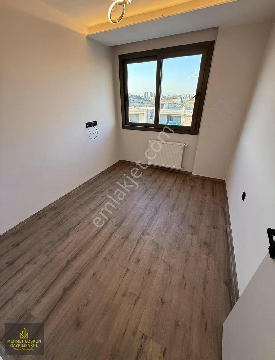 Şambayadıda Site İçerisinde Güney Cephe Sıfır Satılık 3+1 Daire - Görsel 25