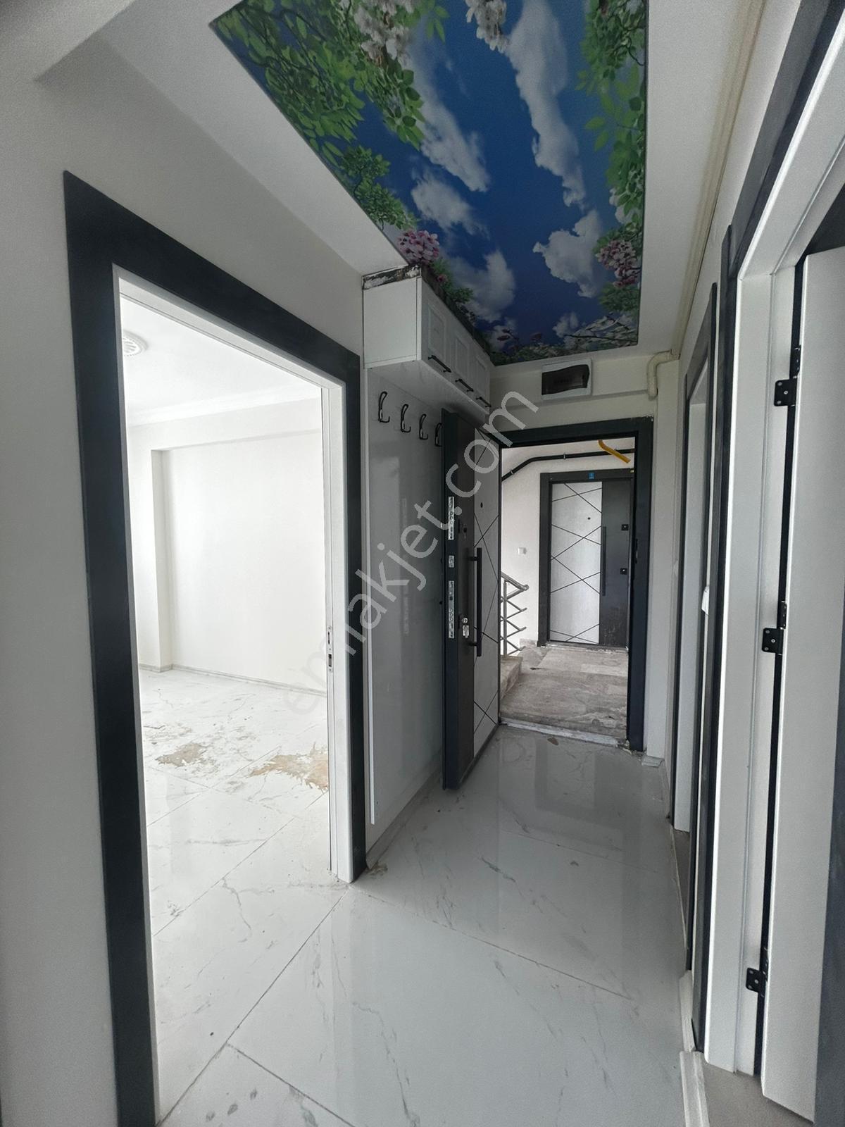 Afyon Üçok Emlaktan Mareşal F. Çakmak Mah 2+1 78m² Satılık Daire - Görsel 10