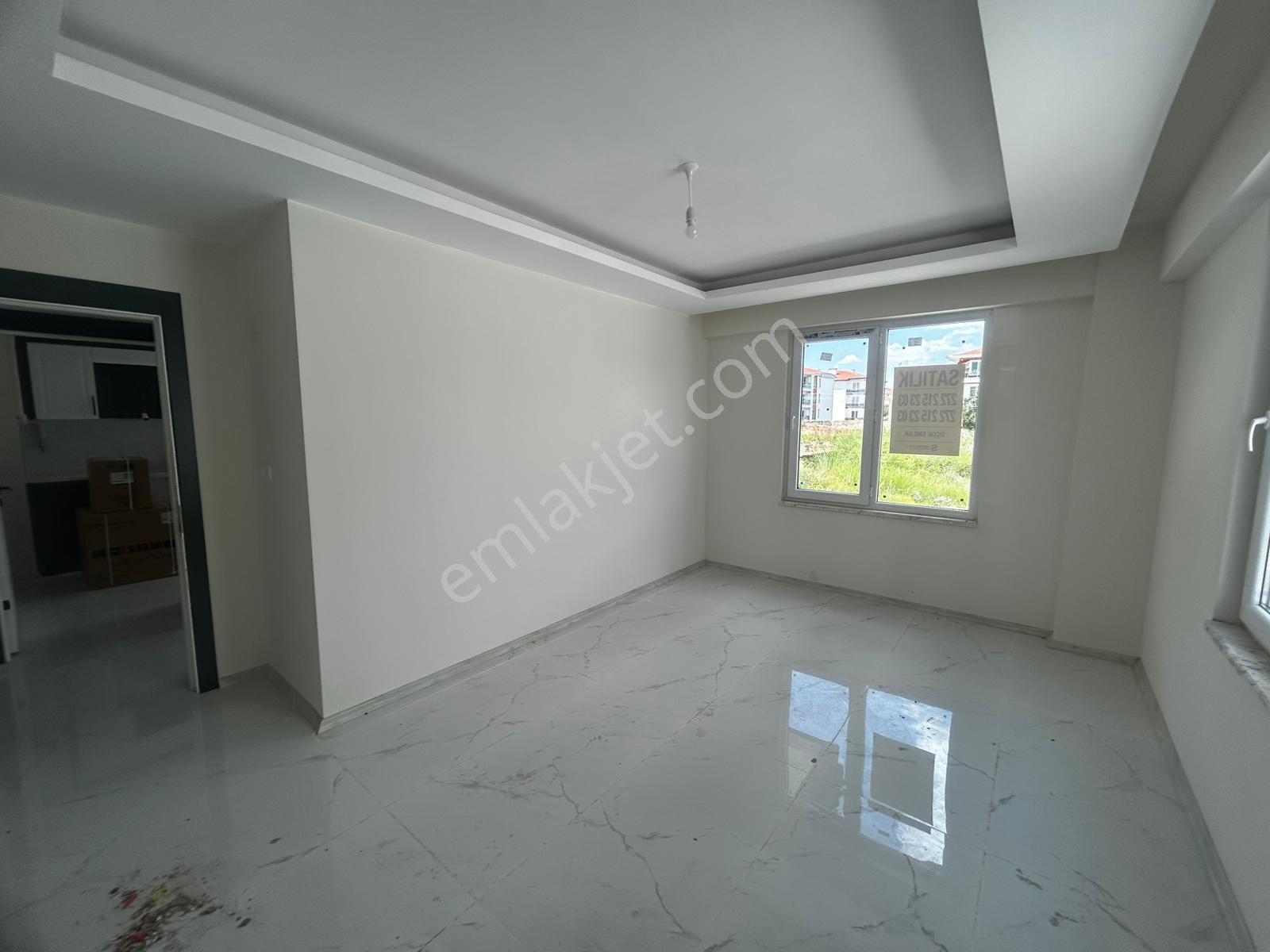 Afyon Üçok Emlaktan Mareşal F. Çakmak Mah 2+1 78m² Satılık Daire - Görsel 19