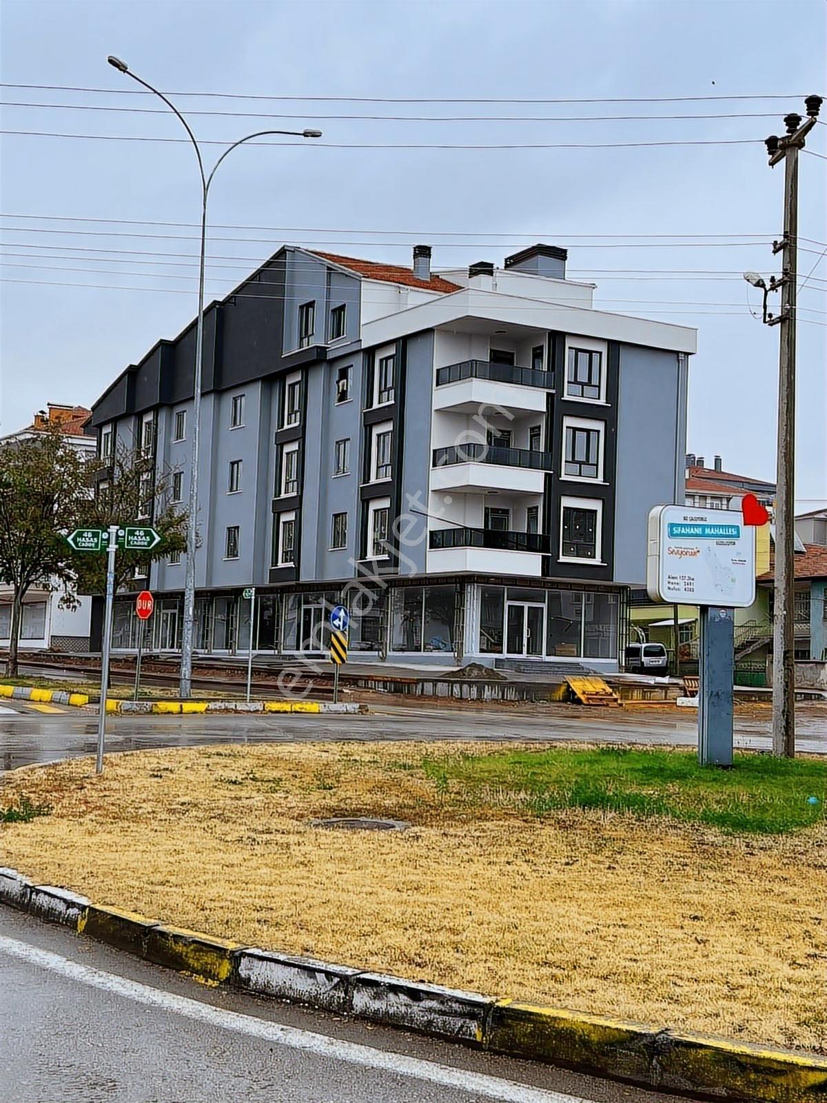 Hashas Mahallesi Ana Cadde Cepheli Daireler