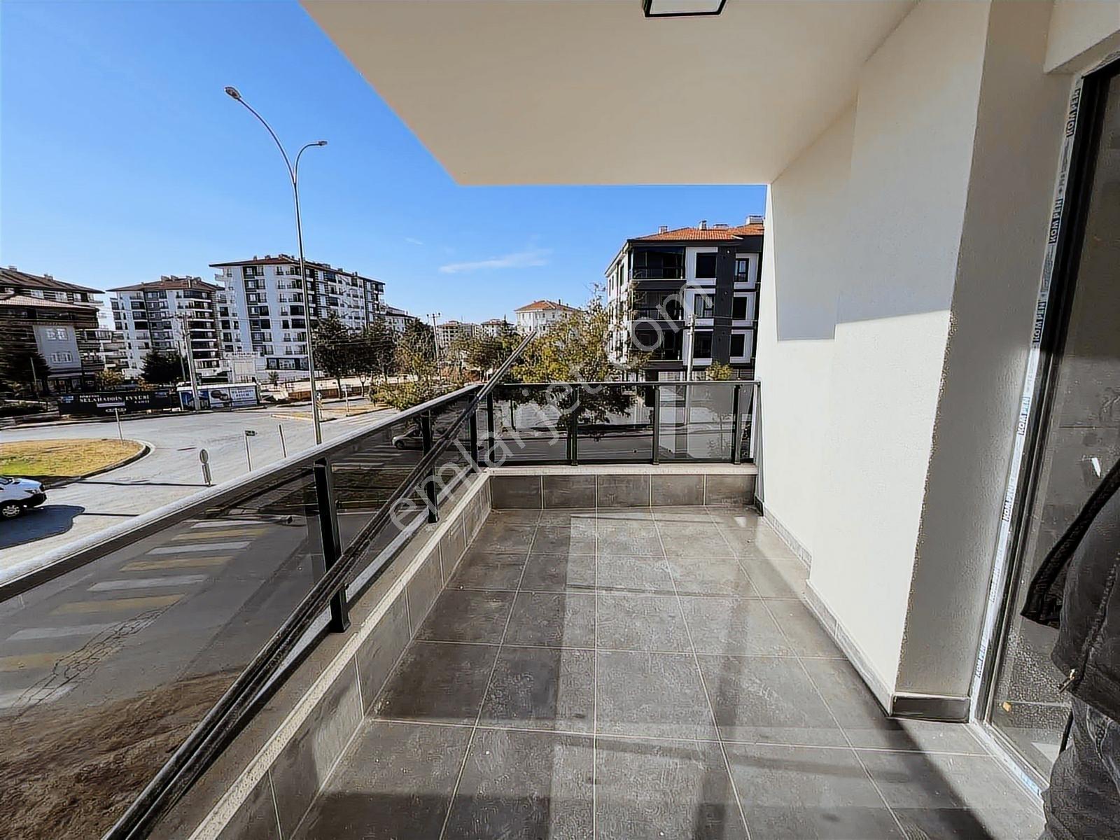 Hashas Mahallesi Ana Cadde Cepheli Daireler - Görsel 10