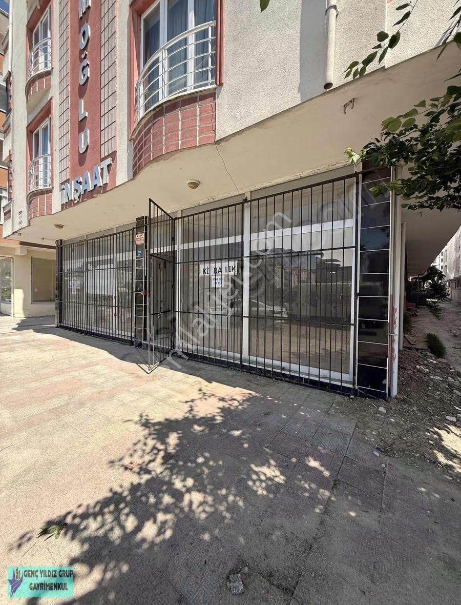 Cadde Üzeri Perşembe Pazarı Önü 450 M2 Bodrumlu Dükkan - Görsel 24
