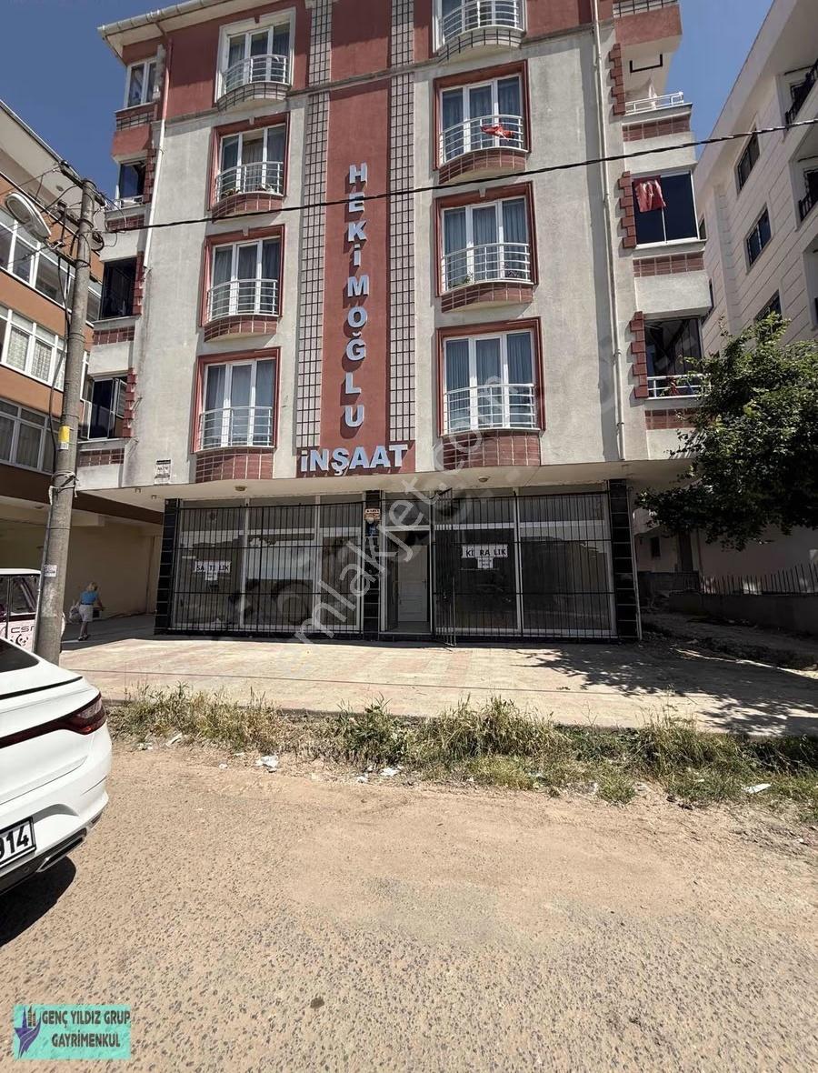 Cadde Üzeri Perşembe Pazarı Önü 450 M2 Bodrumlu Dükkan - Görsel 2