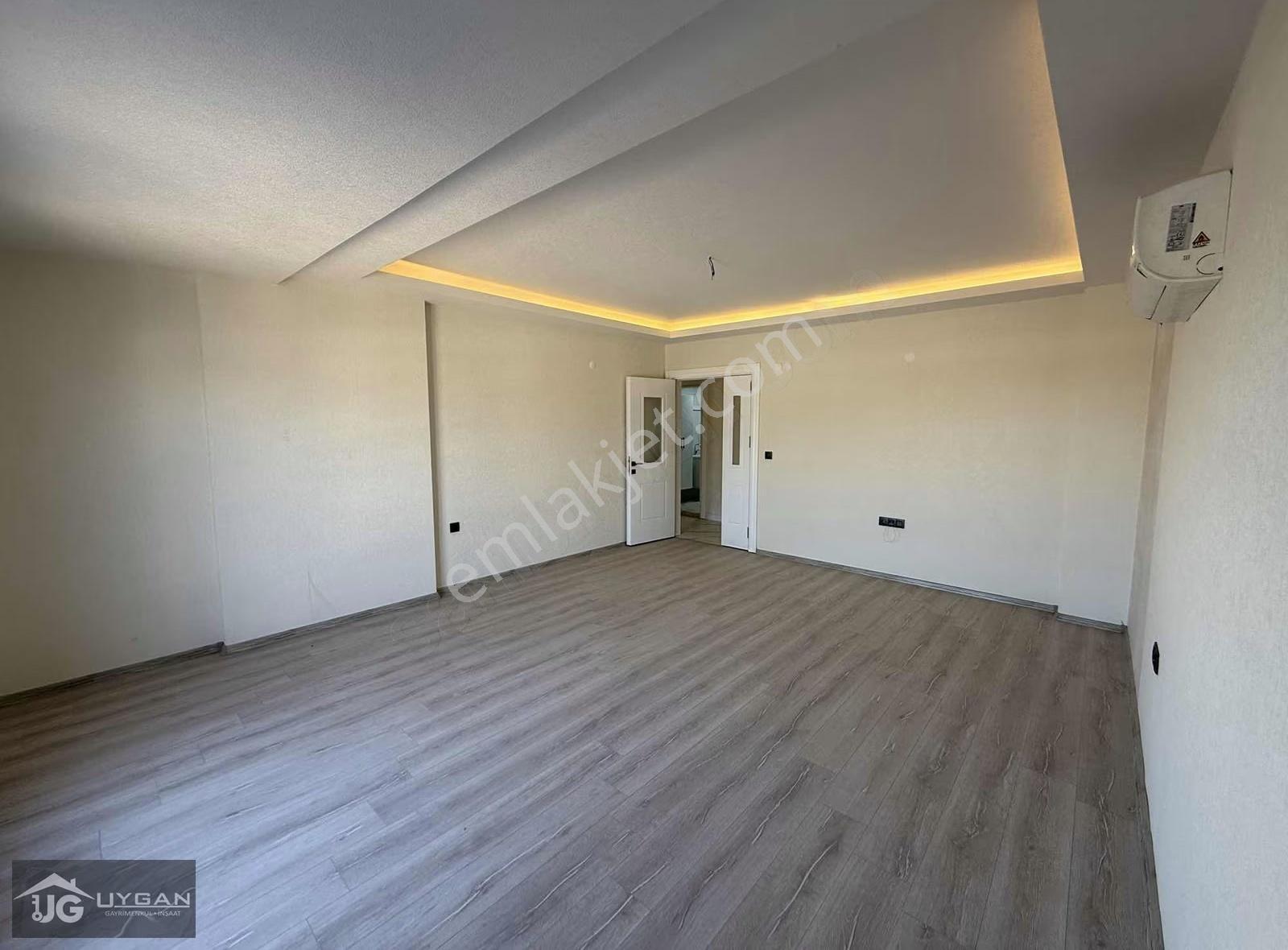 Torbalı Mah. 160m² 3+1 Havuzlu Site Arakat Gözde Konum Lüx Daire - Görsel 11