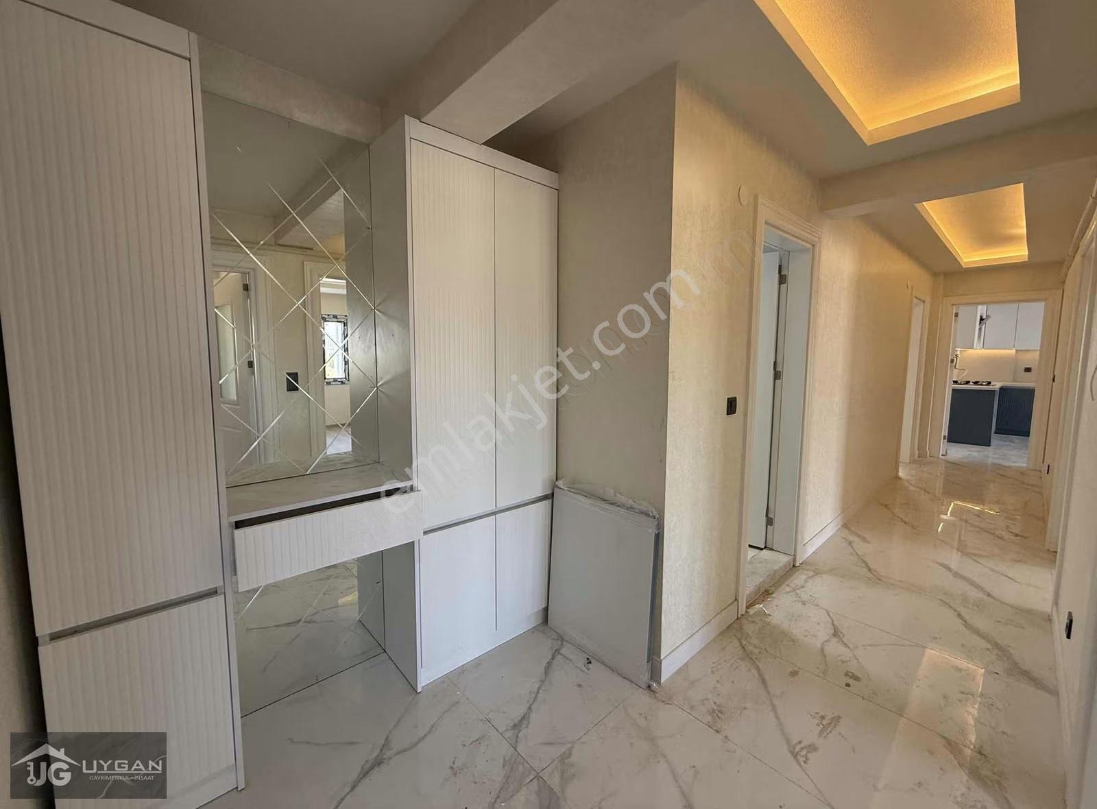 Torbalı Mah. 160m² 3+1 Havuzlu Site Arakat Gözde Konum Lüx Daire - Görsel 20