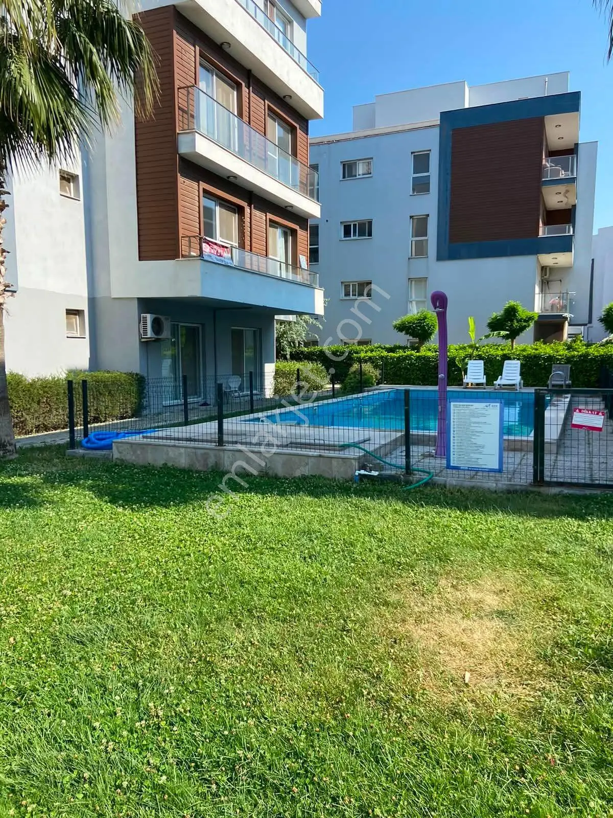Seyrek Stüdyo City Havuzlu Güvenlikli Site Eşyalı Kiralık Daire - Görsel 2