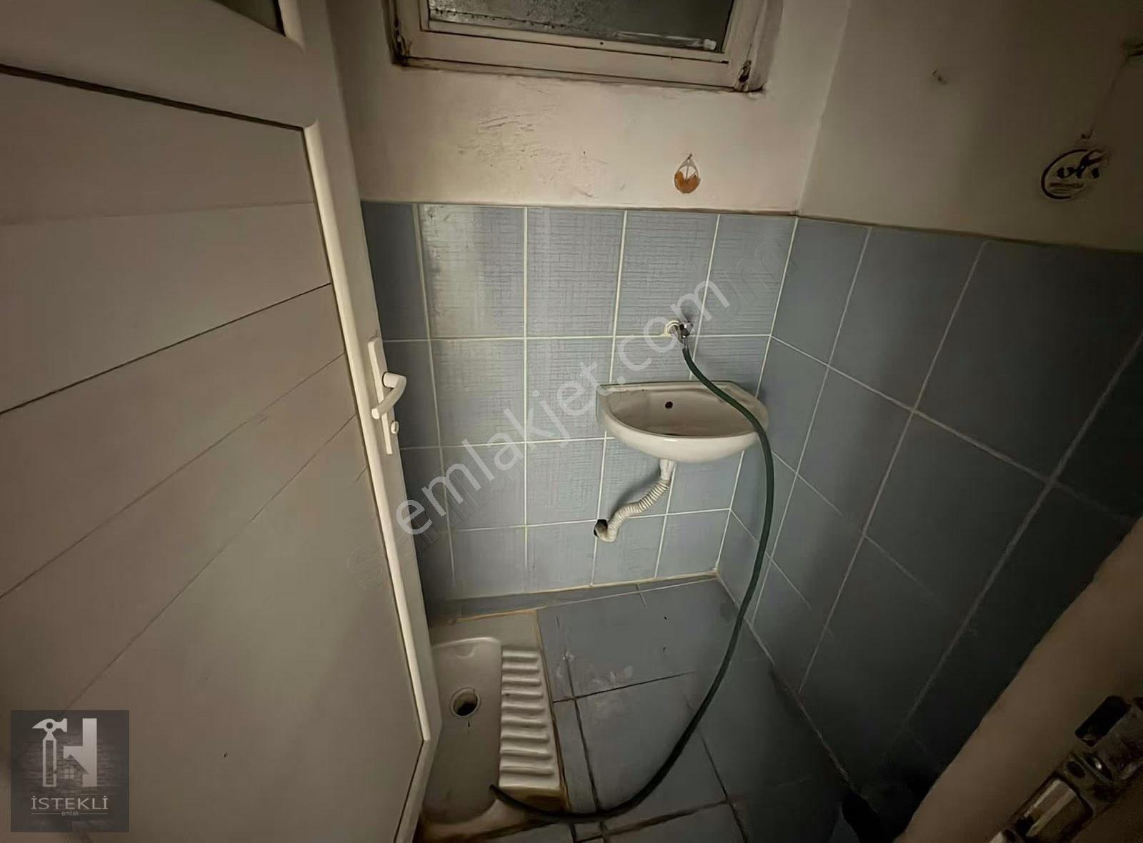 İstekli Emlak'tan Çarşı Merkezde Kiralık Dükkan - Görsel 7