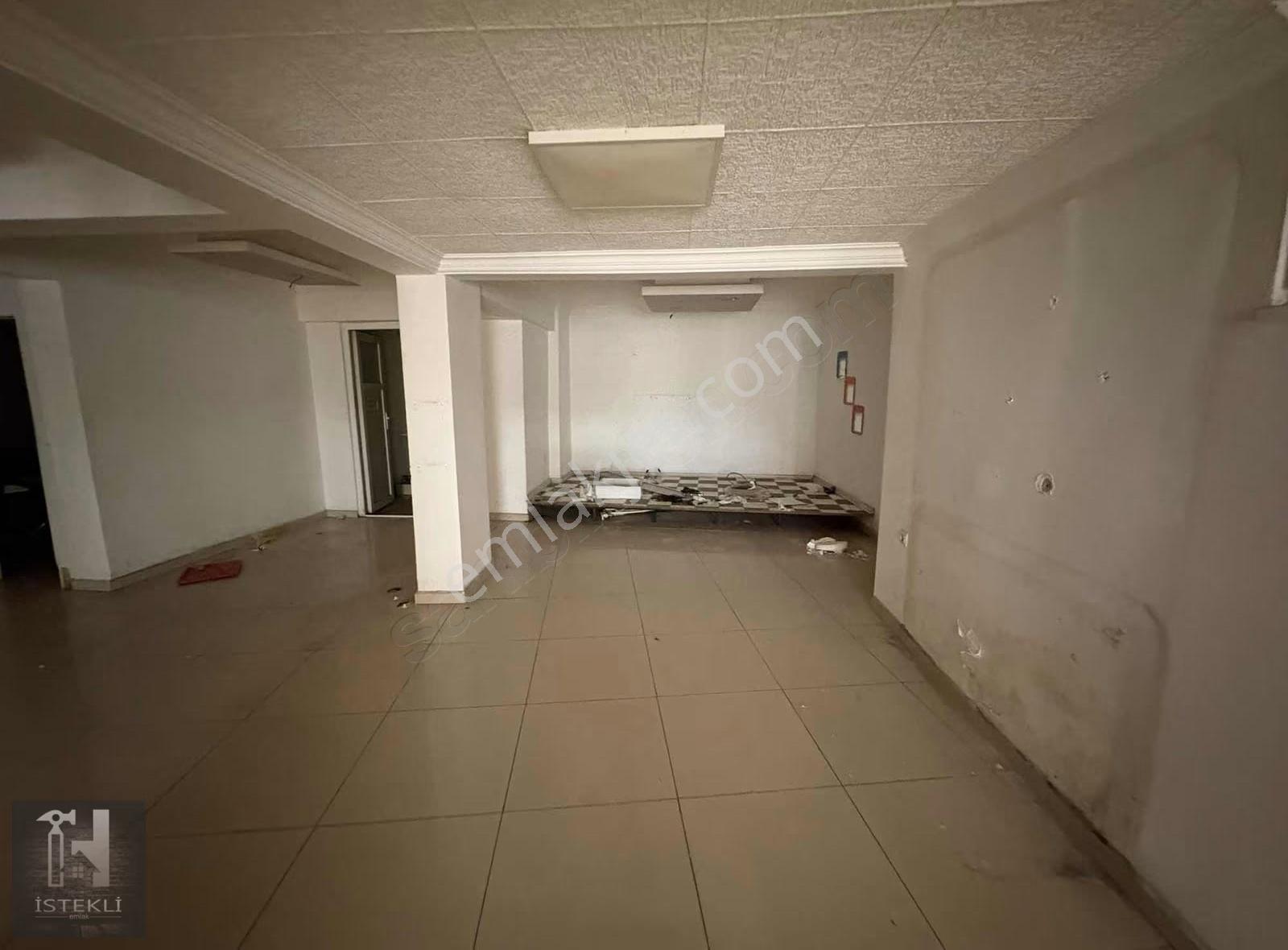 İstekli Emlak'tan Çarşı Merkezde Kiralık Dükkan - Görsel 9