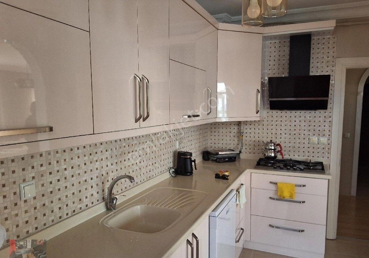 Karamanoğlu Emlak'tan Eşyalı Kiralık Daire - Görsel 32