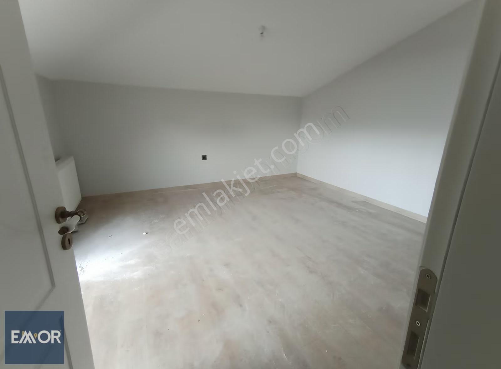 Emor Gayrimenkulden Satilık 4+1 Dublex Daire - Görsel 18