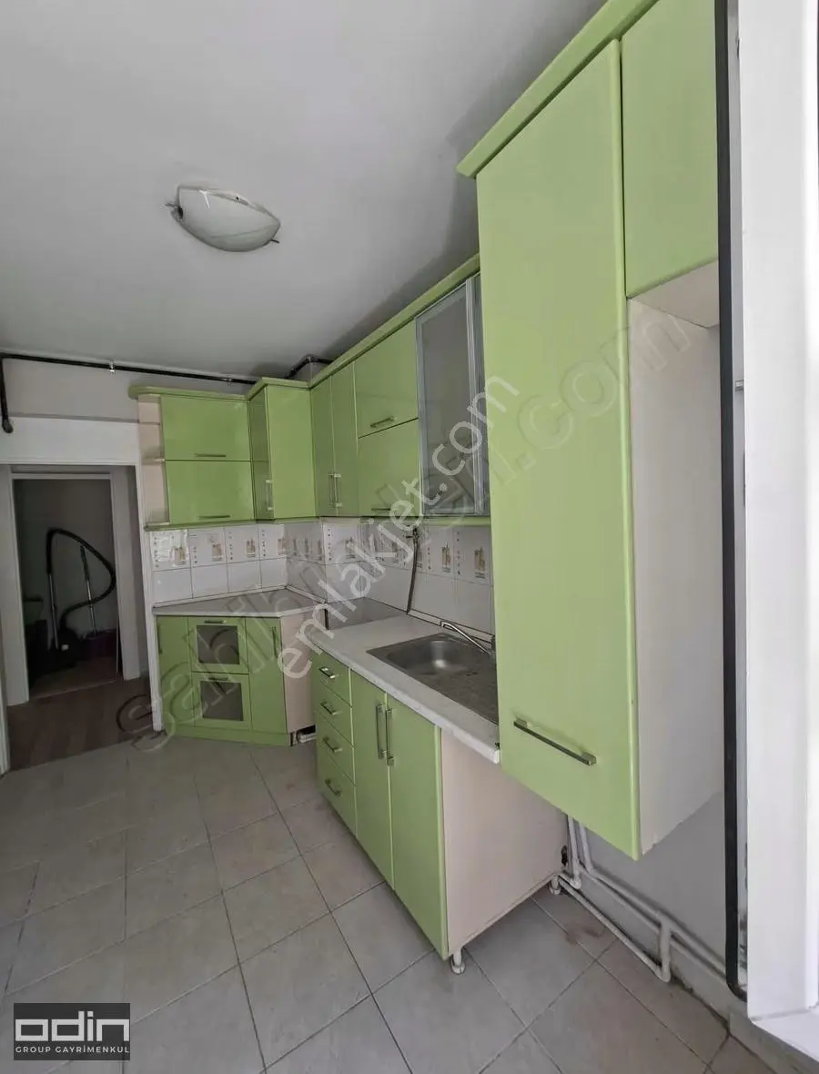 İzmir'in En Güzel Semti Bornova'da Merkeze Yürüme Mesafesi 3+1 - Görsel 3