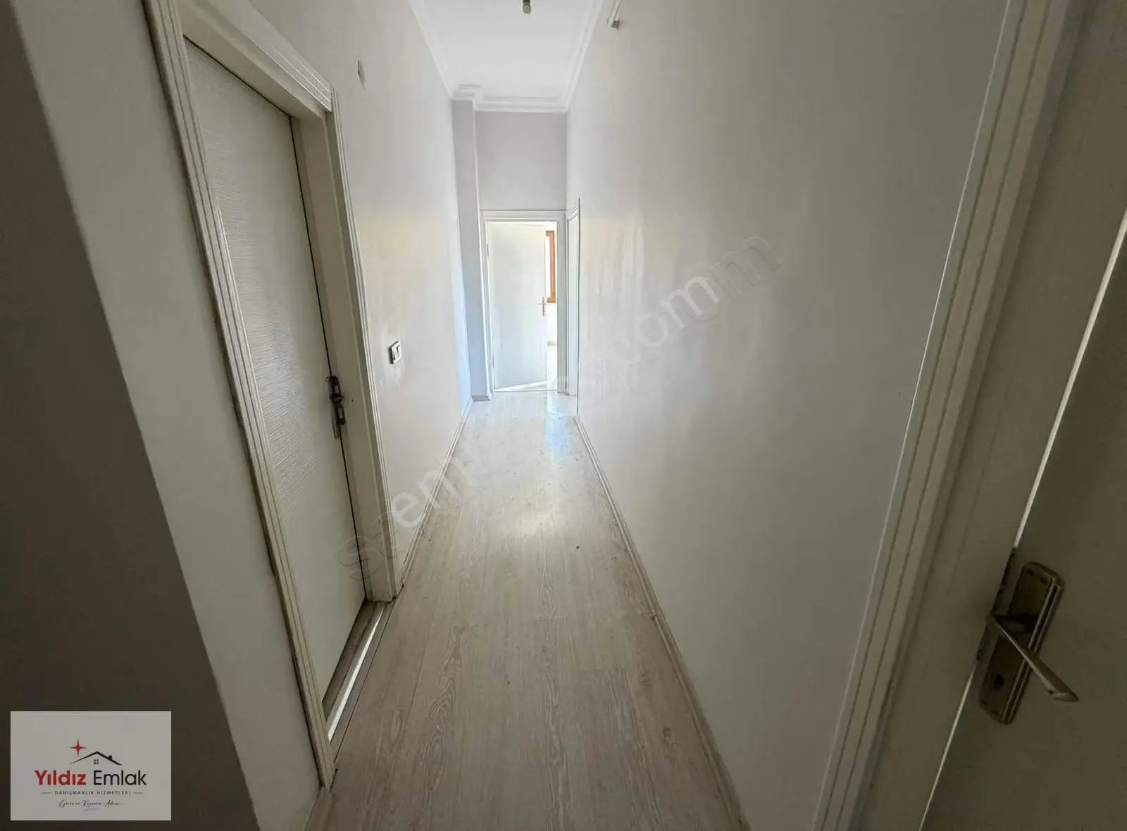 Gebze Cumhuriyet Mah Yıldızpark Sitesinde Kiralık 1+1 - Görsel 4