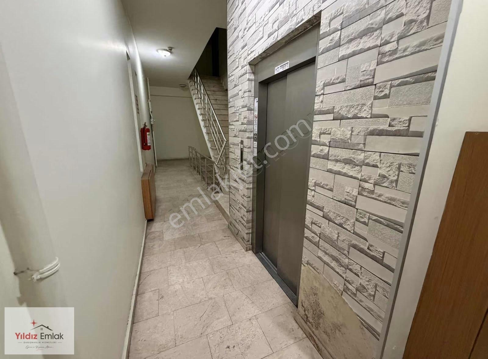 Gebze Cumhuriyet Mah Yıldızpark Sitesinde Kiralık 1+1 - Görsel 10