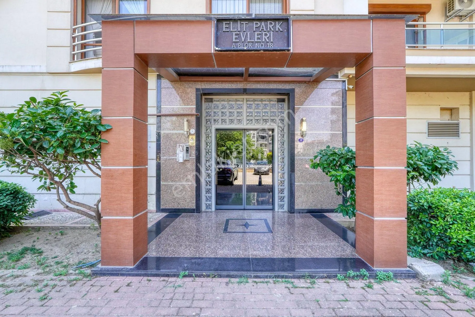 Ataşehir Elit Park Site Sinde Modern Tasarımlı Satılık 3+1 - Görsel 3