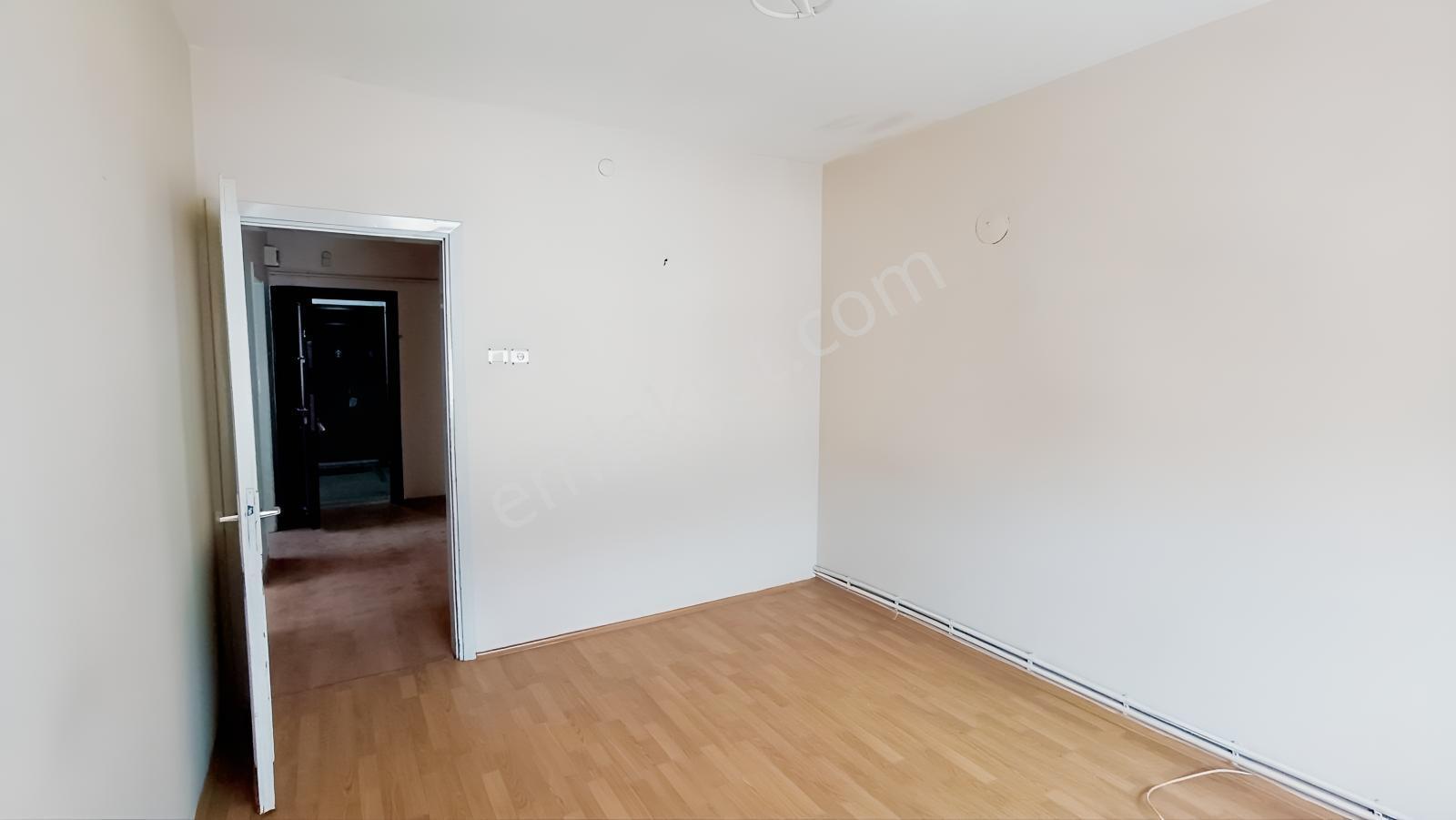 Yıldız Emlak,tan Yarımca Mimar Sinan'da 3+1 110 M2 Satılık Daire - Görsel 8