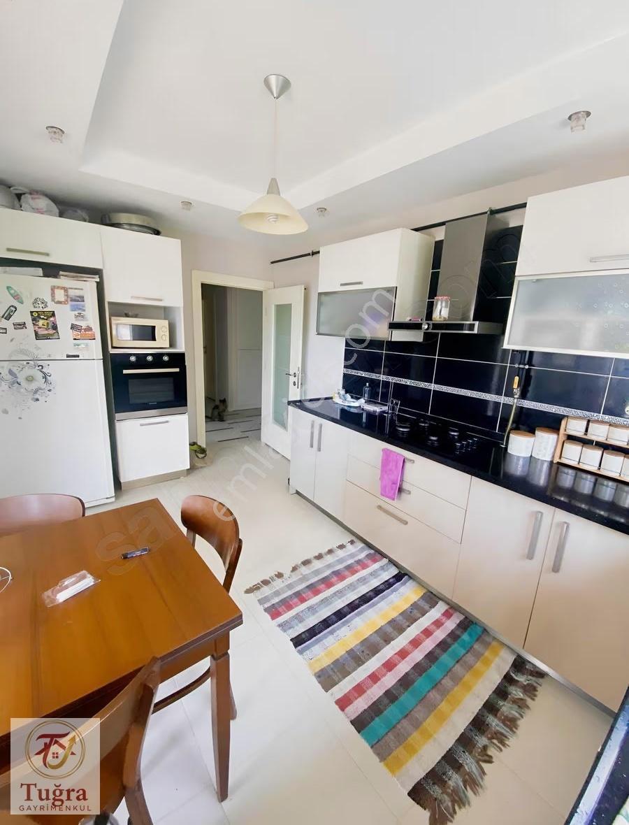 Akdeniz Mah 3+1 180 M2 Ferah Balkonlu Satılık Daire - Görsel 10
