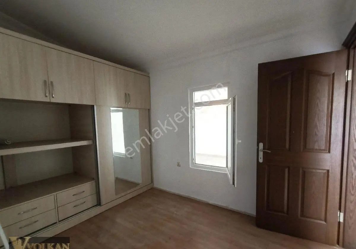 Manavgat Merkezde Kiralık 4+1 Geniş Daire | Merkezi Lokasyon Akm Karşısında - Görsel 3