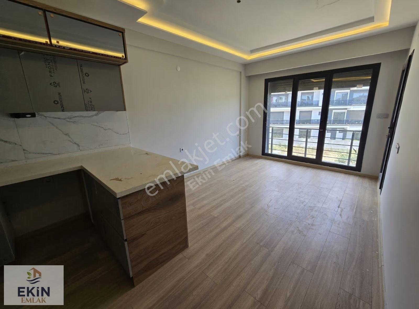 Güre'nin Nezih Yerinde Dev Teraslı, Havuzlu Sıfır 1+1 Daire! - Görsel 17