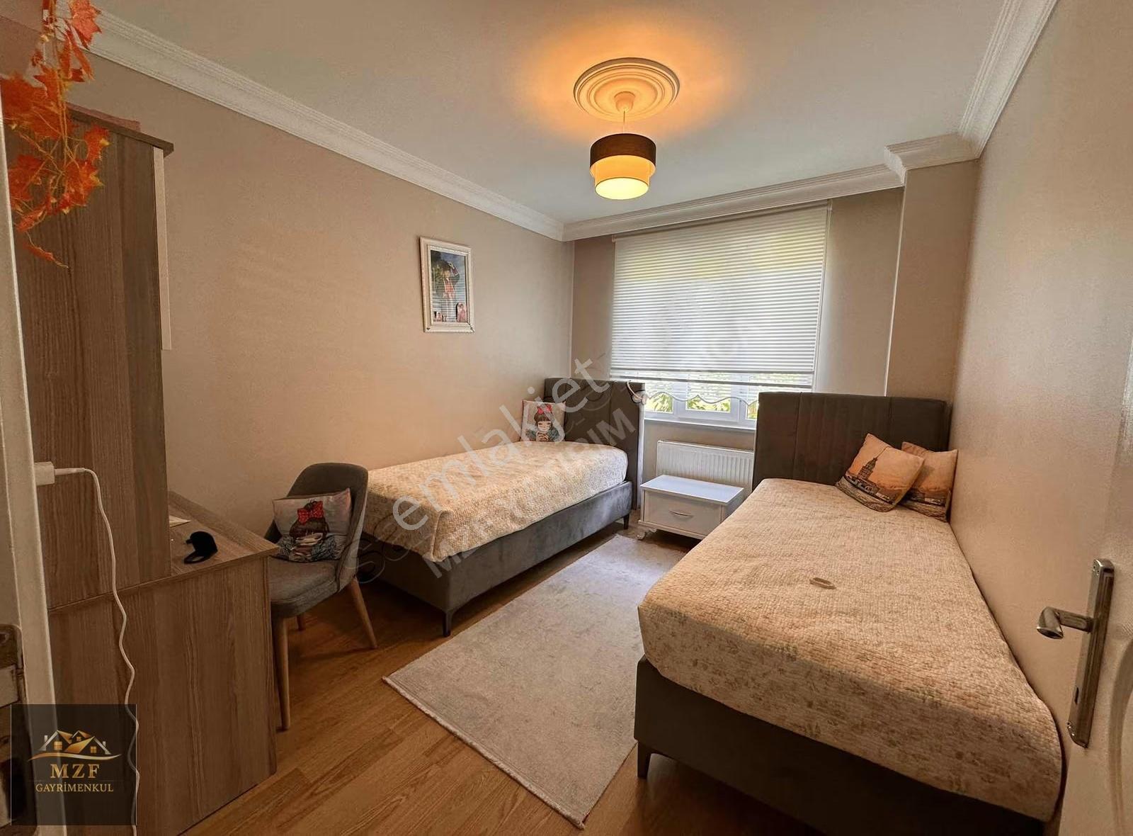 Darıca Nenehatun Mahallesinde Satılık 2+1 90m2 Ara Kat Daire - Görsel 3