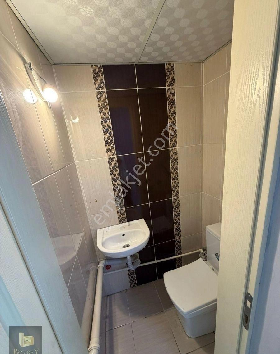 Buca Fırat Mahallesi 45 M2 Cadde Üzeri Dolmuş Otobüs Yolu Üzerinde Kiralık Dükkan - Görsel 7