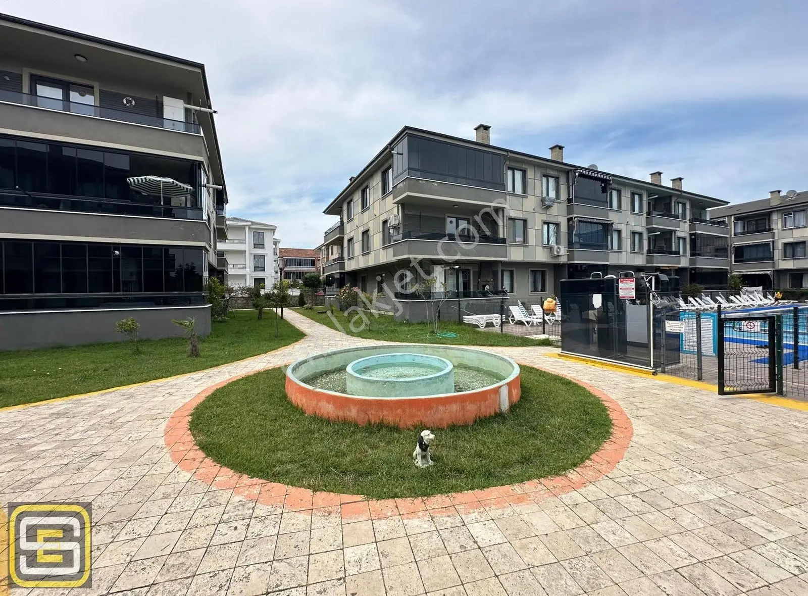 Havuzlu Sitede Havuz Başı 2+1 Daire Kesinlikle Sezonluk Verilmez - Görsel 3