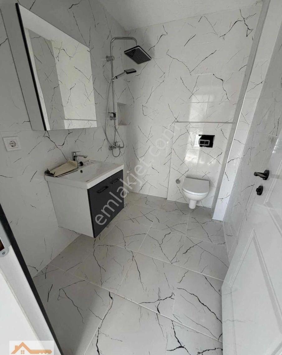 Sıfır Daire Garaj Arkası Bölgesi Kiralık 2+1 Daire - Görsel 2