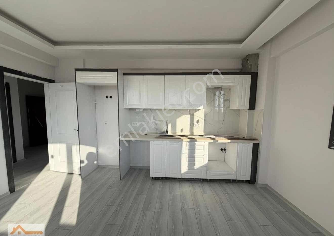 Sıfır Daire Garaj Arkası Bölgesi Kiralık 2+1 Daire - Görsel 10