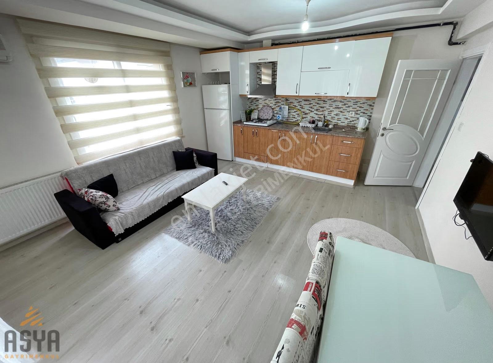 Full Eşyalı/d.gazlı/klimalı/balkonlu/ferah 1+1 Satılık Daire ** - Görsel 7