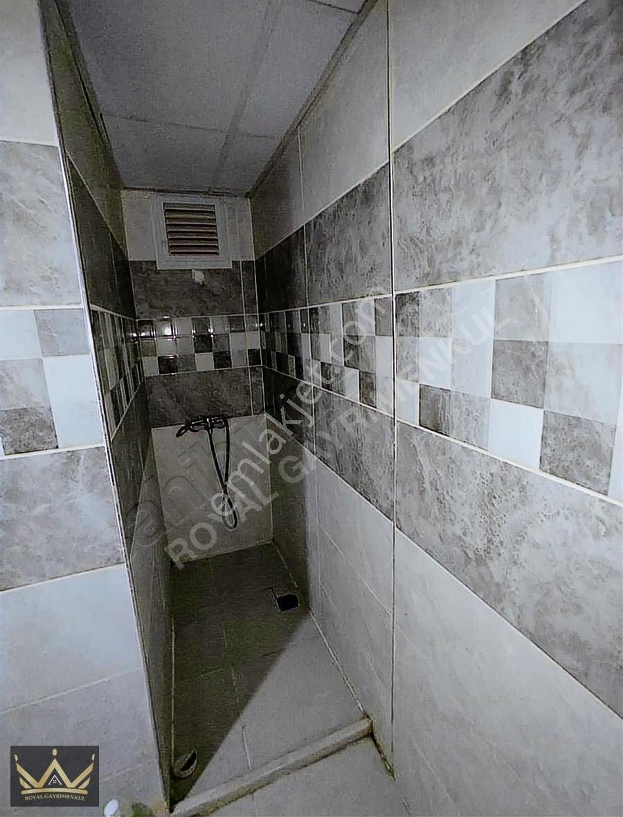 Royalden Cafeler Caddesinde Yeni Eşyalı Ara Kat1+1 Kiralık Daire