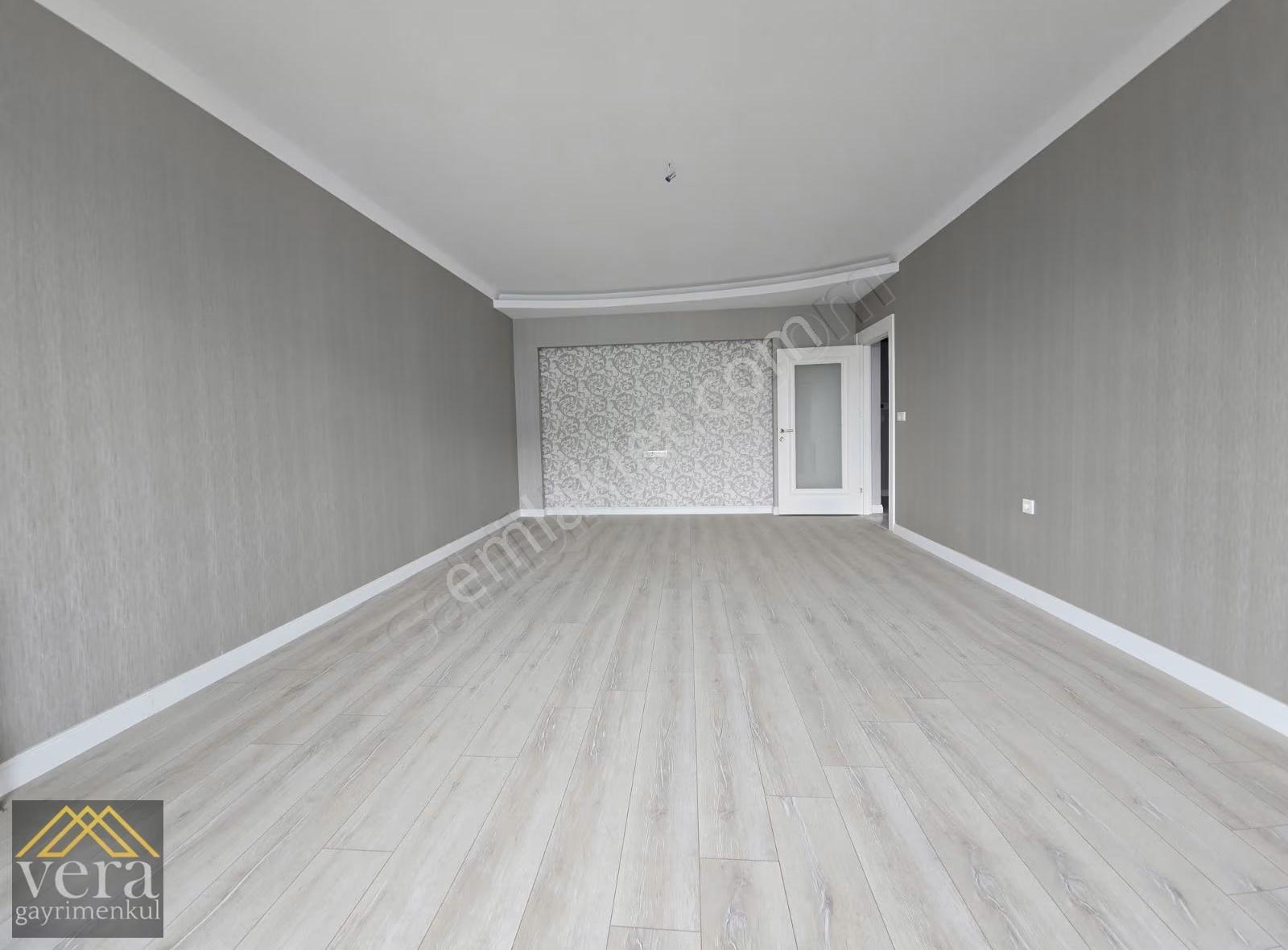 Ege Mahallesinin Gözdesi 3+1 Full Yapılı Kapalı Garajlı Kiralık - Görsel 30