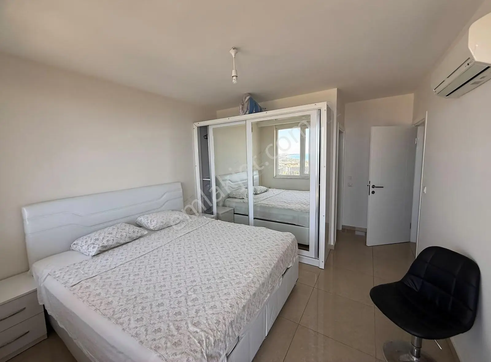Konaklı'da Deniz Manzaralı, Eşyalı Lüks Kiralık Daire - Görsel 5