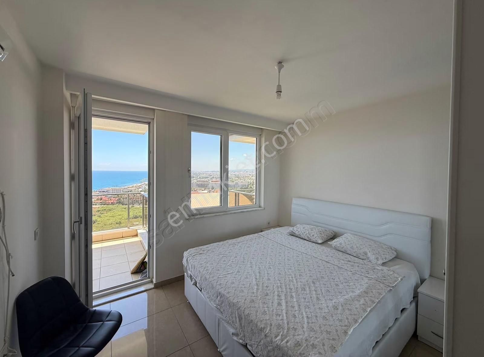 Konaklı'da Deniz Manzaralı, Eşyalı Lüks Kiralık Daire - Görsel 9