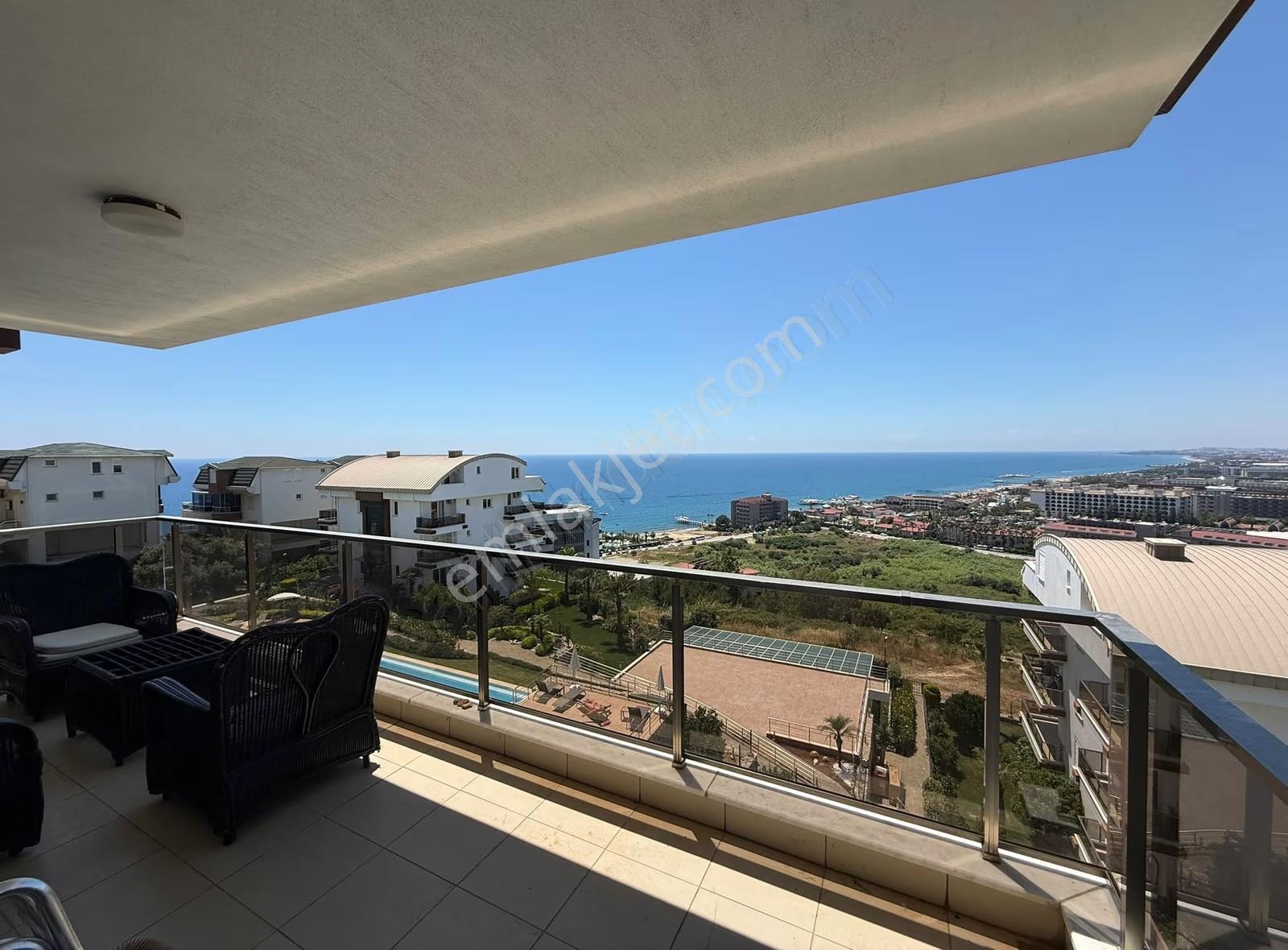 Konaklı'da Deniz Manzaralı, Eşyalı Lüks Kiralık Daire - Görsel 7