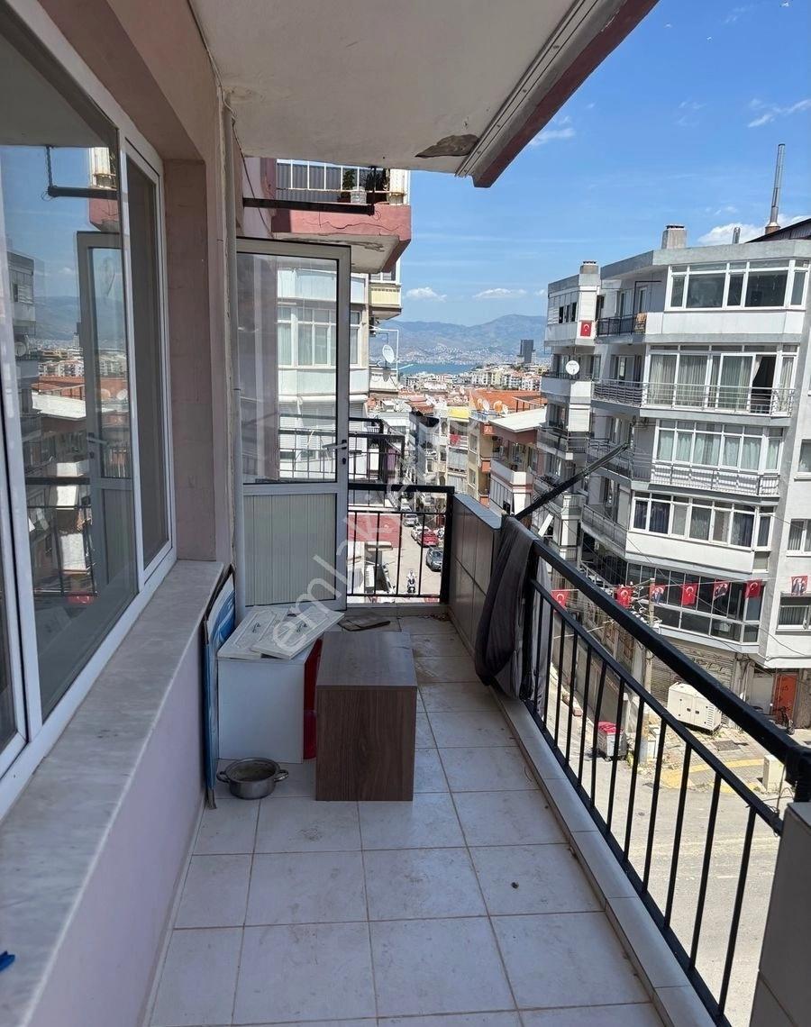 Balçovada Teleferik Mh Ara Kat Jeotermalli 3+1 Deniz Manzaralı Daire - Görsel 12