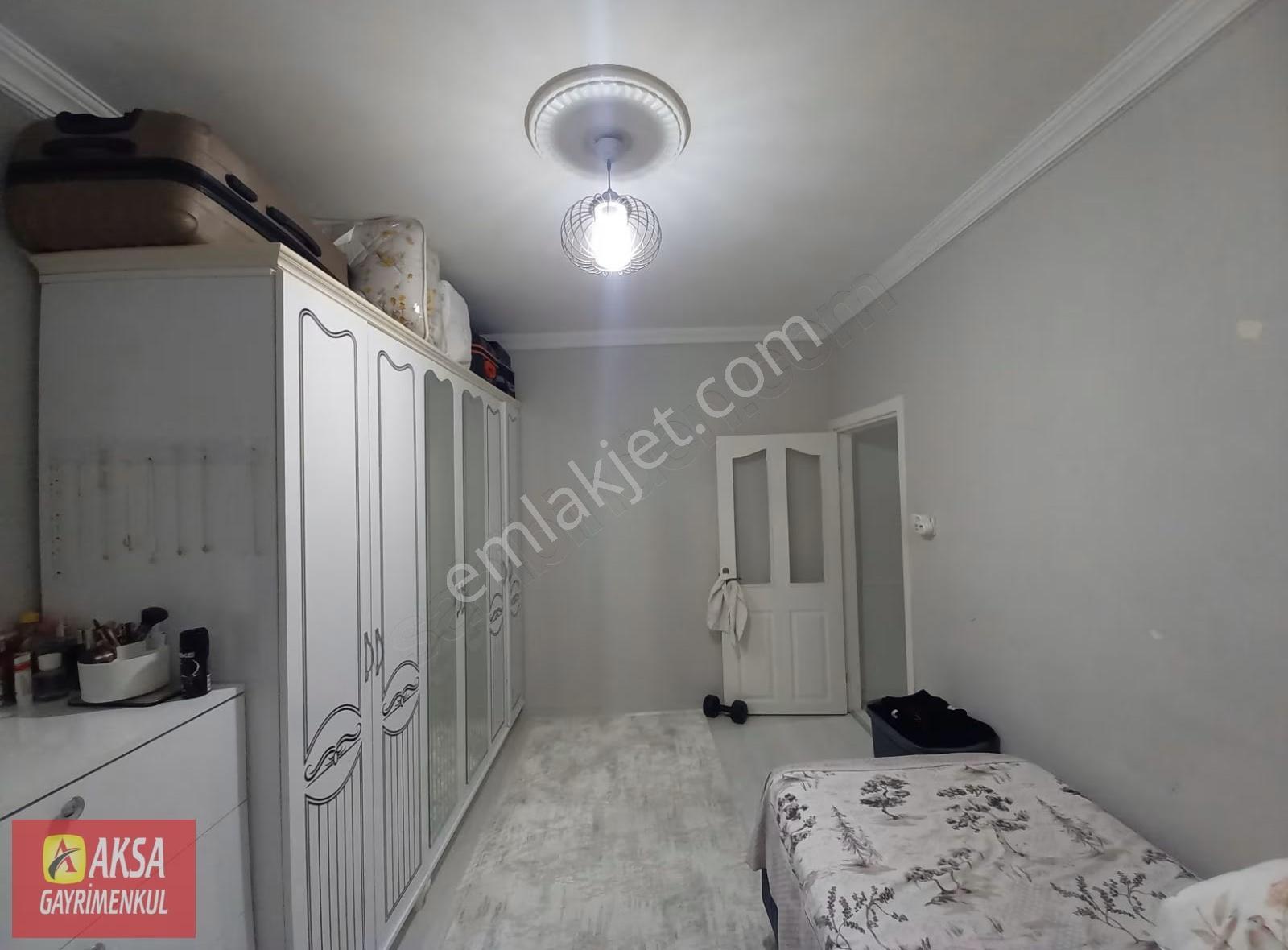 Bahçelievler Yenibosna Çobançeşme Mah Satılık Düz Giriş. 2+1 - Görsel 13
