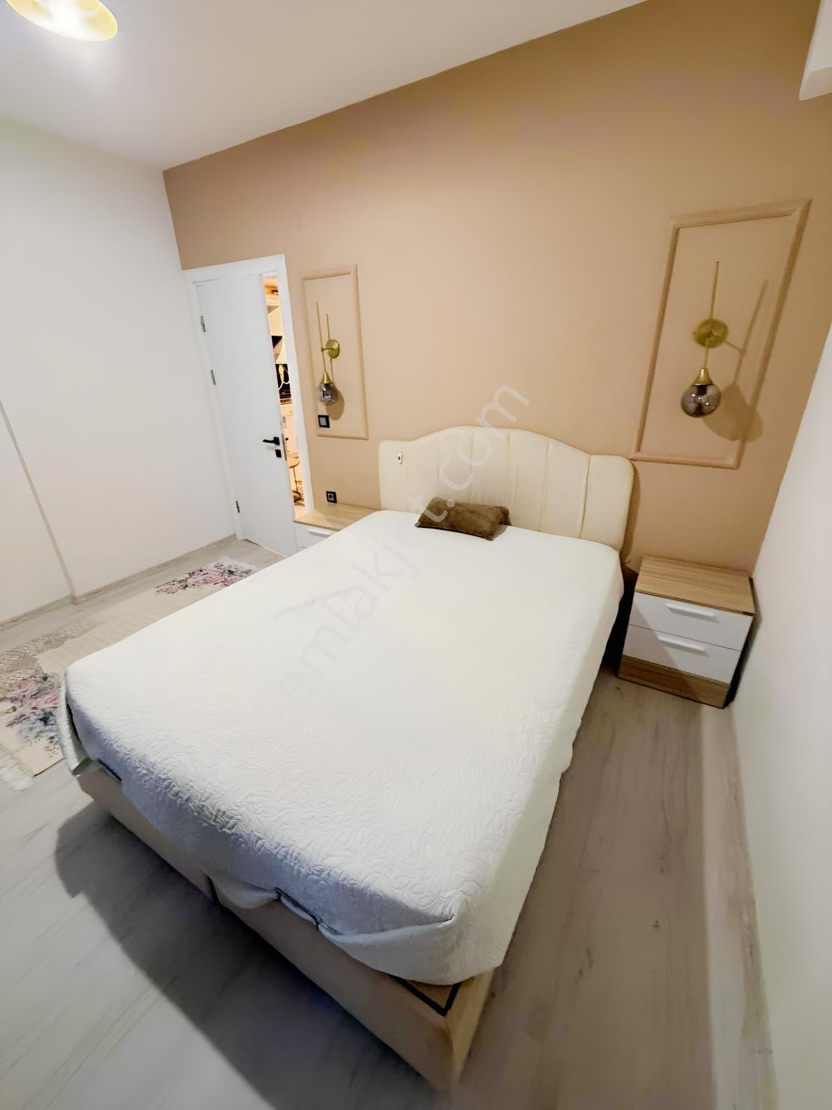 Eşyalı Kiralık Lüks 1+1 Daire Cam Balkonlu - Görsel 8