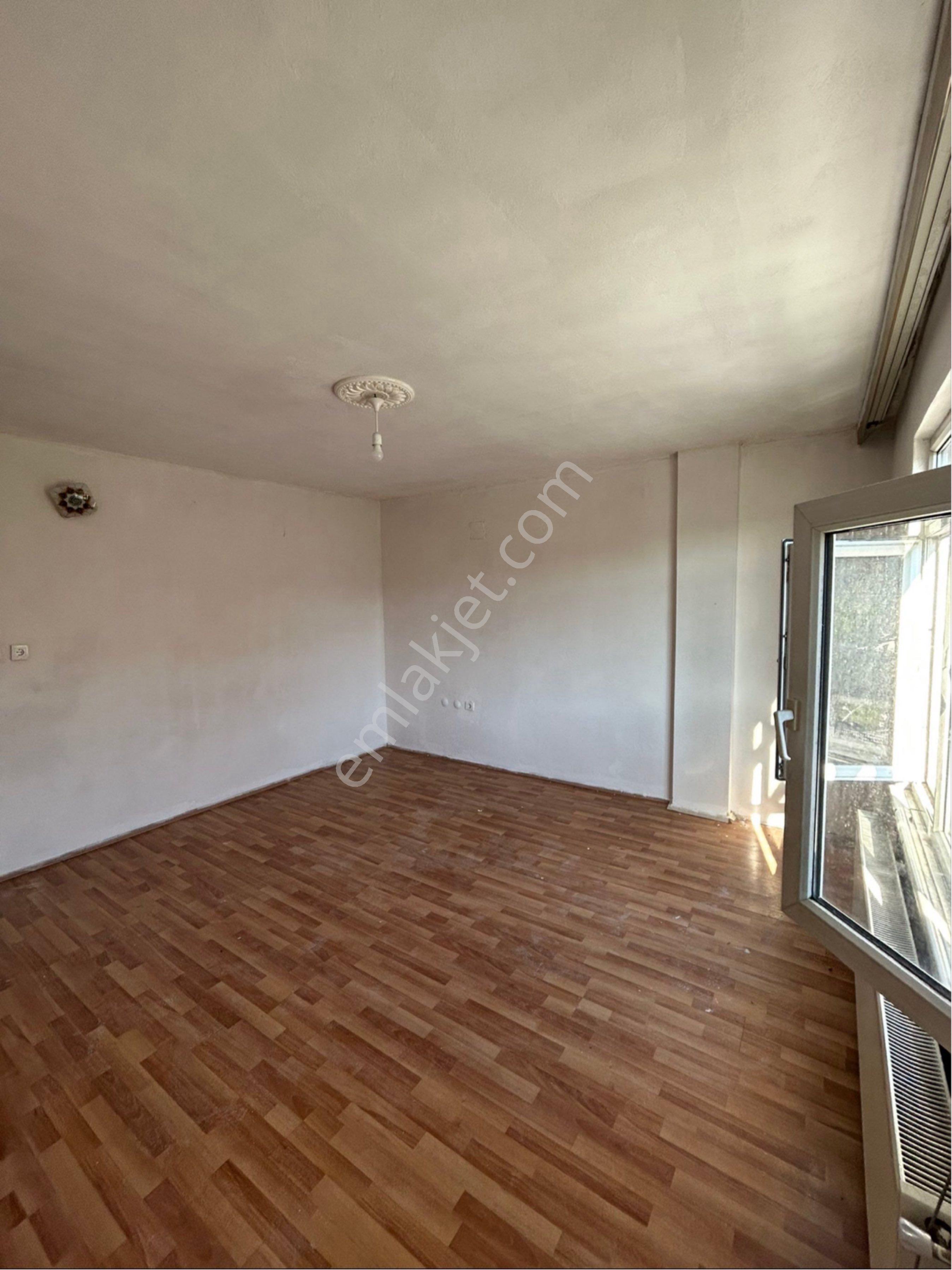 Mahmutbey Mahallesinde Kiralık 2+1 100m2 Kiralık Daire Cuma Pazarı Yakını - Görsel 6