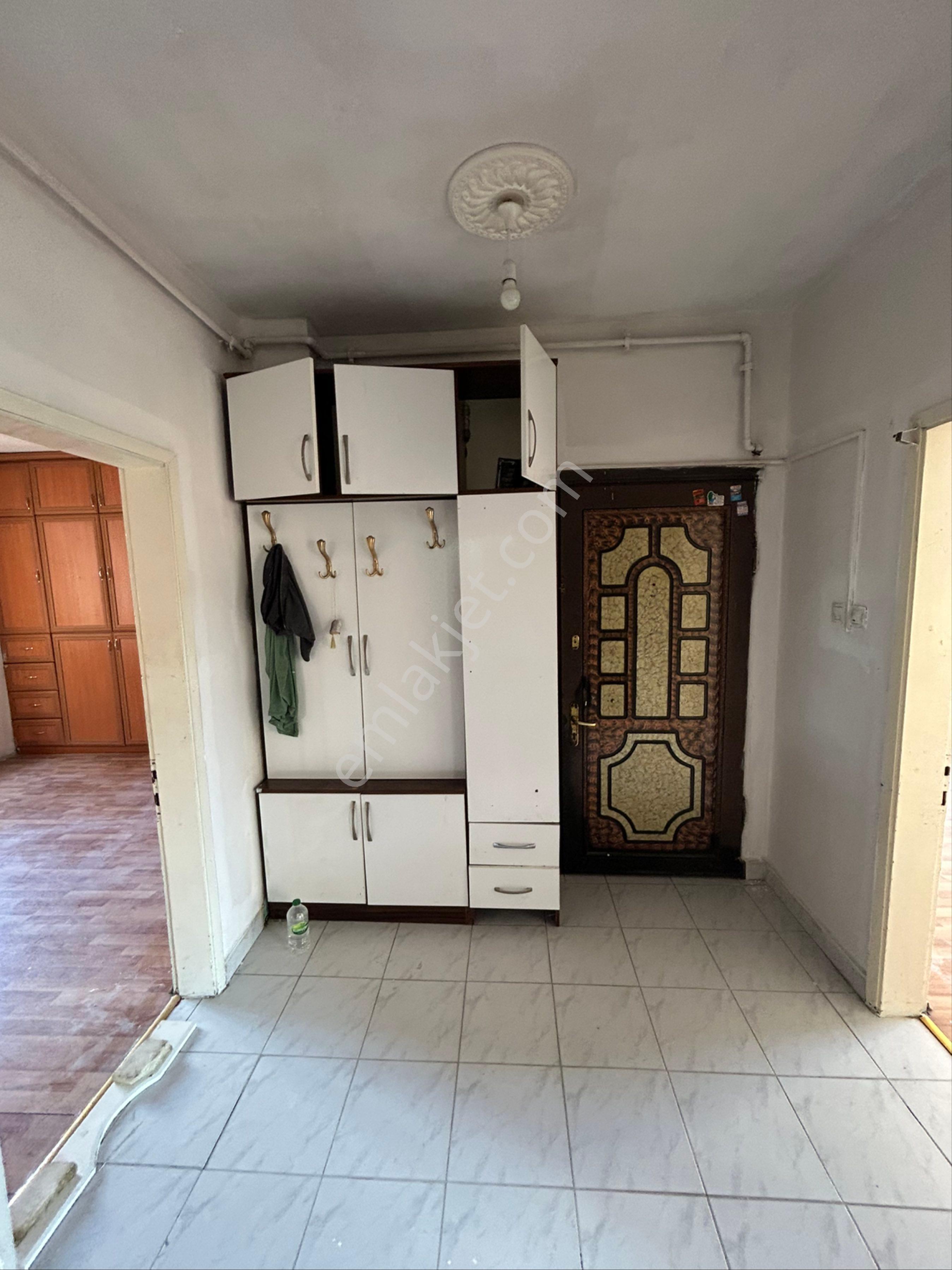 Mahmutbey Mahallesinde Kiralık 2+1 100m2 Kiralık Daire Cuma Pazarı Yakını - Görsel 13