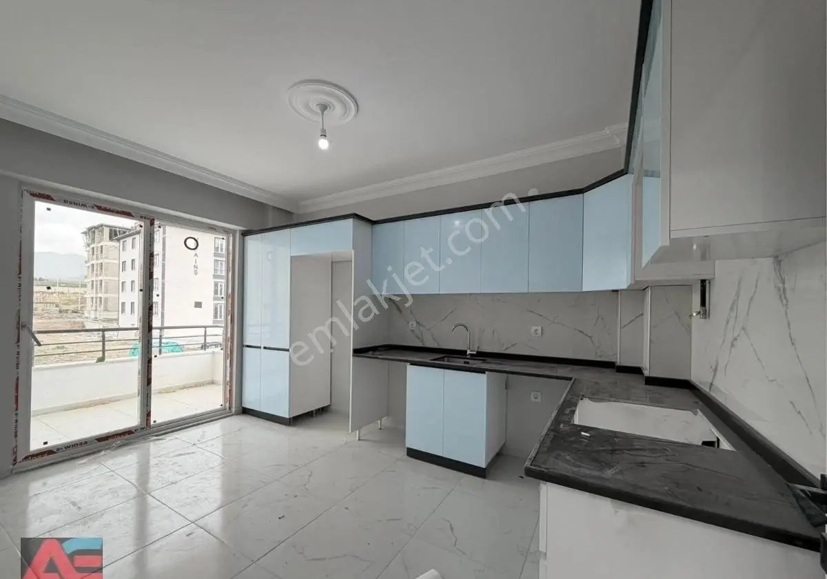 Hastane Yakınında Ara Kat, Yerden Isıtmalı Sıfır 2+1 Kiralık!! - Görsel 5
