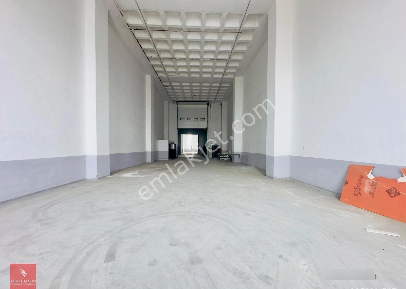 Akçaburgazda Sıfır Önü Açık 9.30h Yükseklik Düz Giriş 300 M2 - Görsel 6