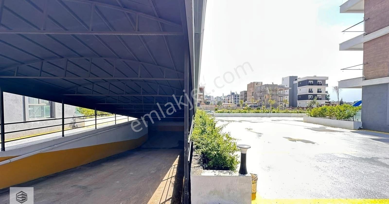 Aksu Altıntaş'ta Sıfır Keyifli 2+1 Bahçe Katı Kiralık - Görsel 14