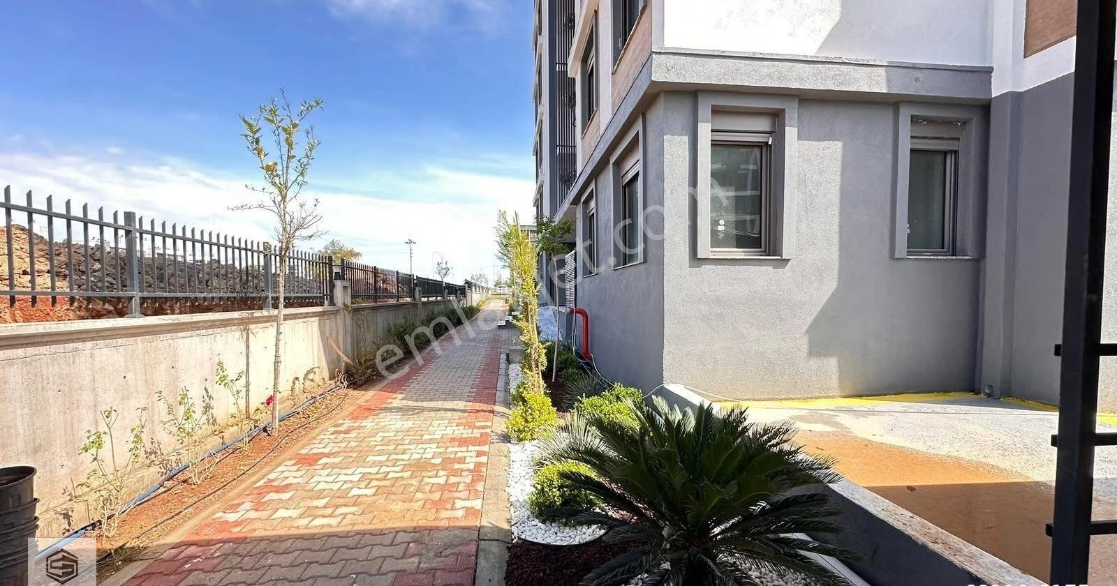 Aksu Altıntaş'ta Sıfır Keyifli 2+1 Bahçe Katı Kiralık - Görsel 9