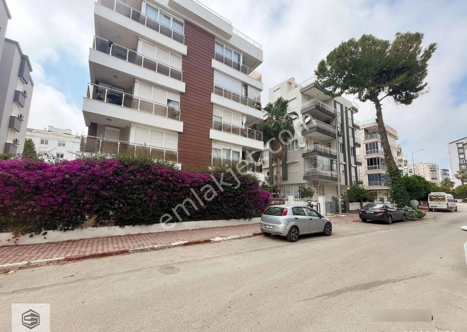 Çağlayan'da Bilfen Koleji Yakını Sunay Atmaca Apt 2+1 Daire