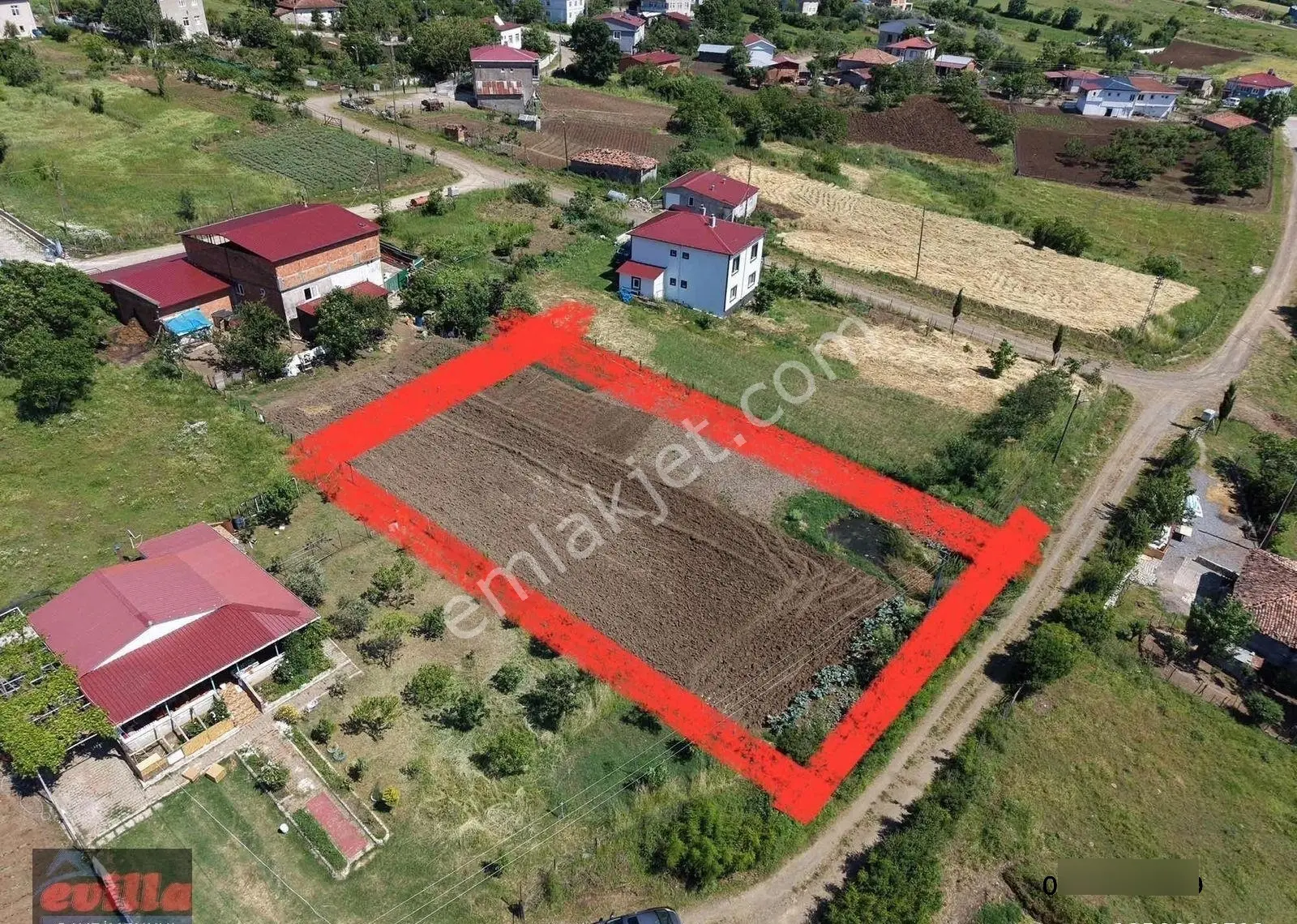 Çakırlar'da Satılık 1011 M2 Arsa - Görsel 2