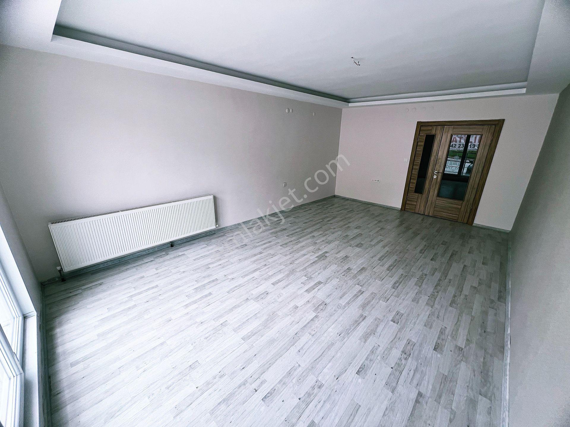 Şehit Kübilayda Selim Cadde Üstü Özlem Cadde Paraleli Kiralık 3+1 - Görsel 12