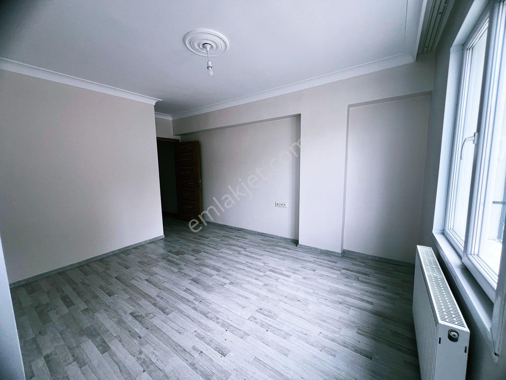 Şehit Kübilayda Selim Cadde Üstü Özlem Cadde Paraleli Kiralık 3+1 - Görsel 19
