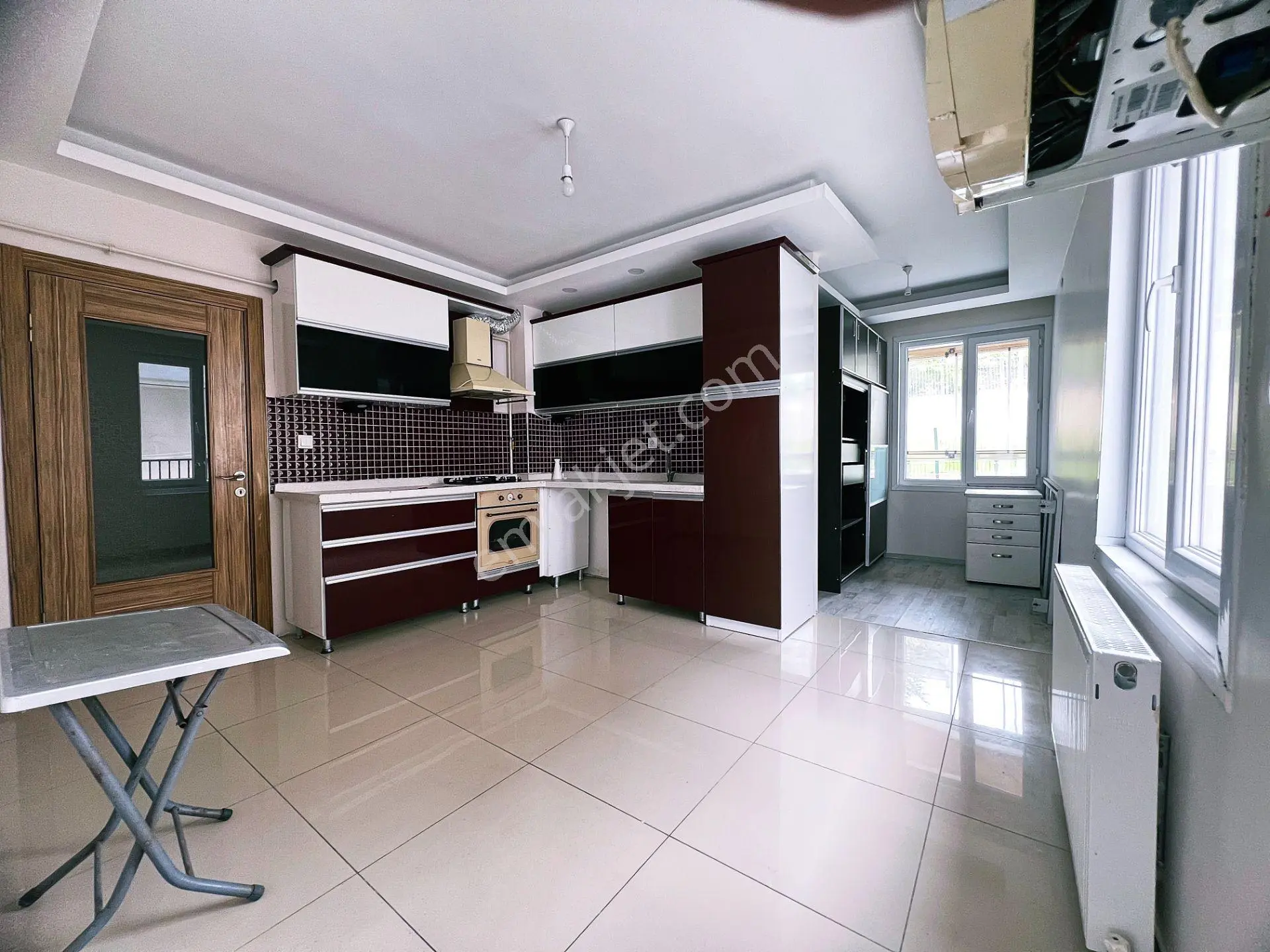 Şehit Kübilayda Selim Cadde Üstü Özlem Cadde Paraleli Kiralık 3+1 - Görsel 4