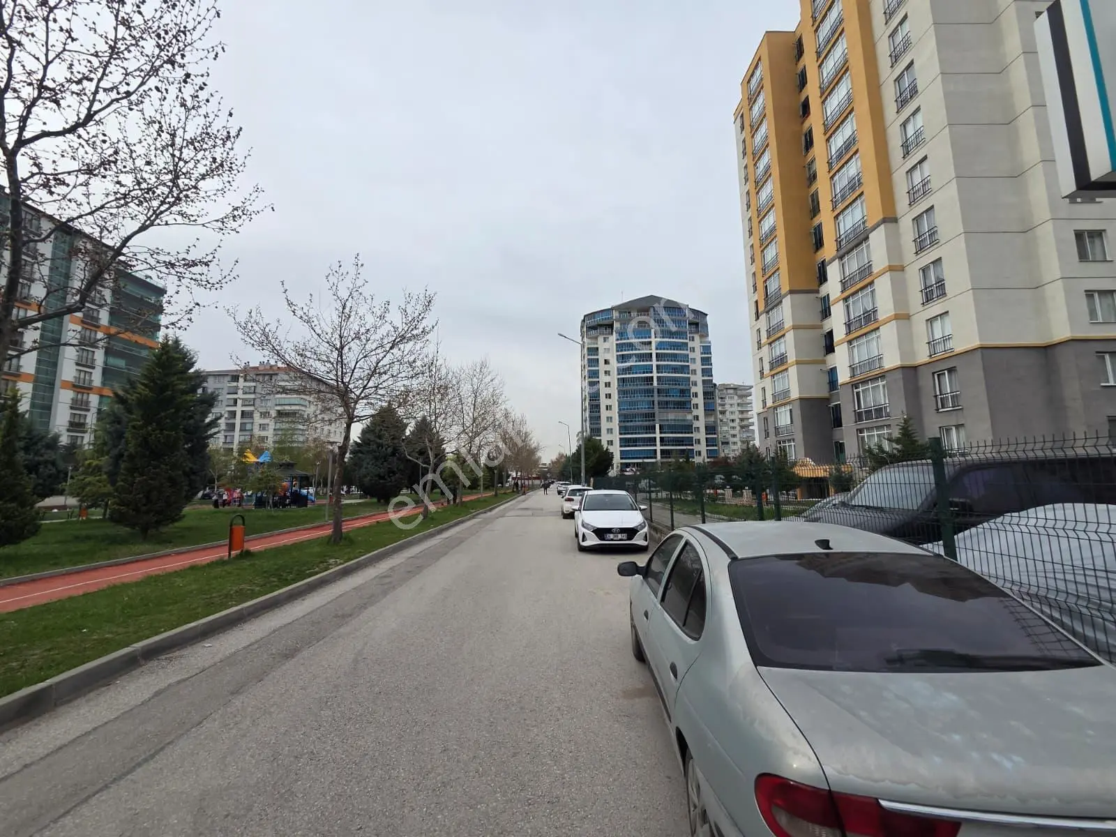 Ahimesut Armine Evlerinde Arakat Uygun Fiyat 3+1 Park Manzaralı - Görsel 5