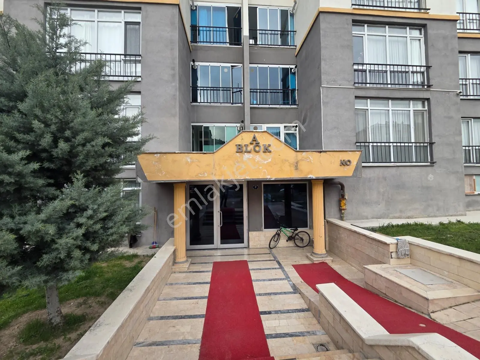 Ahimesut Armine Evlerinde Arakat Uygun Fiyat 3+1 Park Manzaralı - Görsel 4