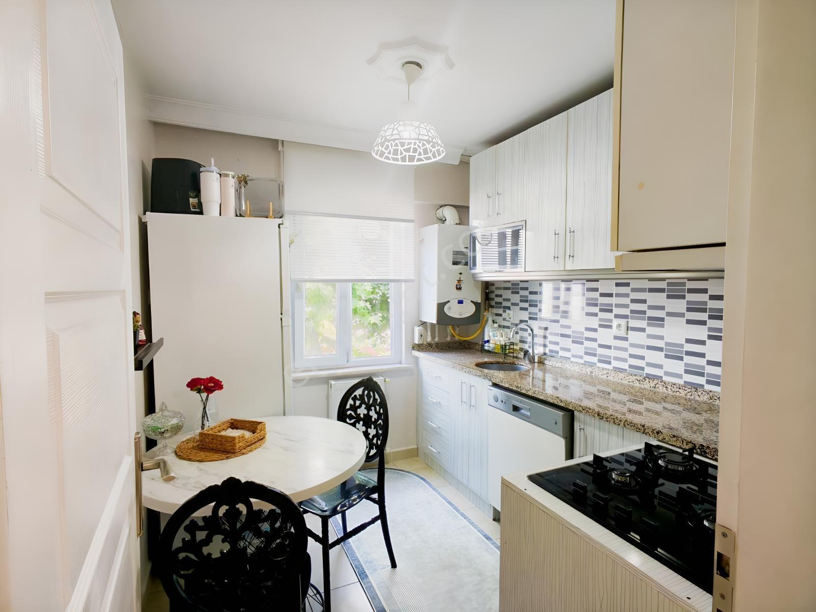 Remax Leon Emirsultan Mahallesi Satılık Manzaralı 2+1 Daire - Görsel 14